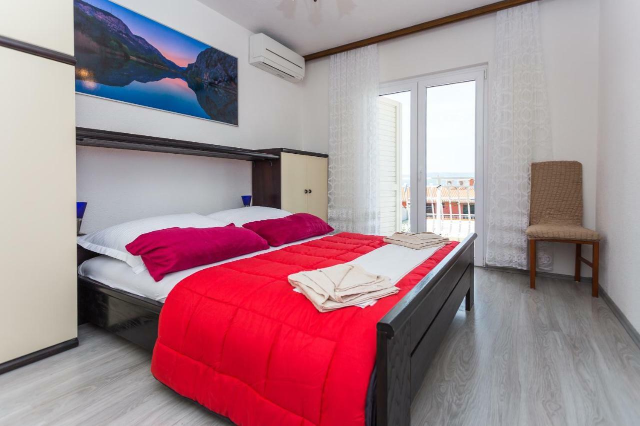 Apartments Iva Brstilo Omiš Exterior foto