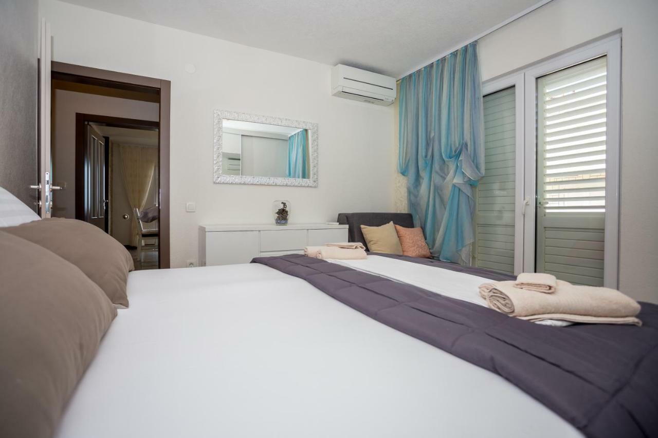 Apartments Iva Brstilo Omiš Exterior foto